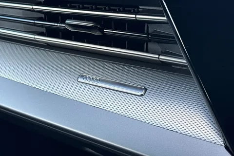 ML25OMU Audi A3 S line 30 TFSI 116 PS S tronic Thumbnail #53