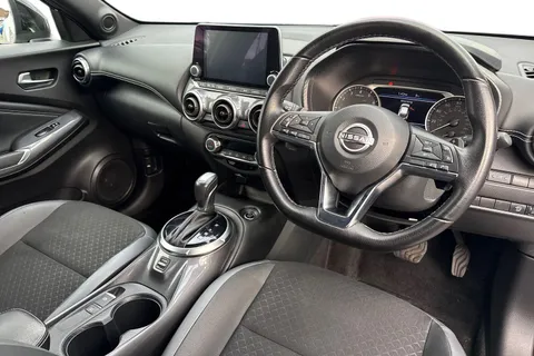 MM23WTG Nissan Juke 1.0 DIG-T N-Connecta DCT Auto Euro 6 (s/s) 5dr Thumbnail #18