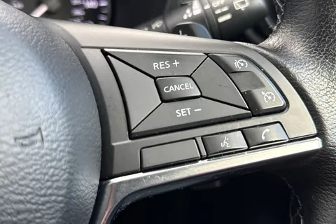 MM23WTG Nissan Juke 1.0 DIG-T N-Connecta DCT Auto Euro 6 (s/s) 5dr Thumbnail #39