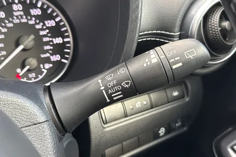 MM23WTG Nissan Juke 1.0 DIG-T N-Connecta DCT Auto Euro 6 (s/s) 5dr Thumbnail #41