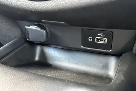 MM23WTG Nissan Juke 1.0 DIG-T N-Connecta DCT Auto Euro 6 (s/s) 5dr Thumbnail #43