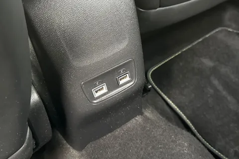 YR72WRC PEUGEOT e-2008 50kWh GT Auto 5dr (7kW Charger) Thumbnail #38