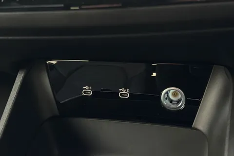  Audi A6 E-Tron Avant 83kWh Edition 1 Auto 5dr Thumbnail #45