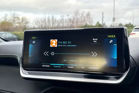 YR72WRC PEUGEOT e-2008 50kWh GT Auto 5dr (7kW Charger) Thumbnail #46