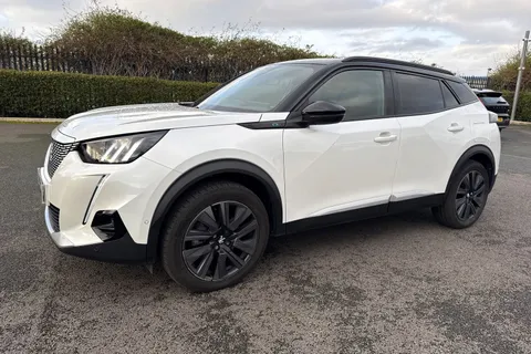 CE22LDU PEUGEOT e-2008 50kWh GT Premium Auto 5dr Thumbnail #28