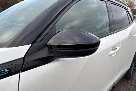 CE22LDU PEUGEOT e-2008 50kWh GT Premium Auto 5dr Thumbnail #30