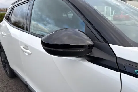 CE22LDU PEUGEOT e-2008 50kWh GT Premium Auto 5dr Thumbnail #38