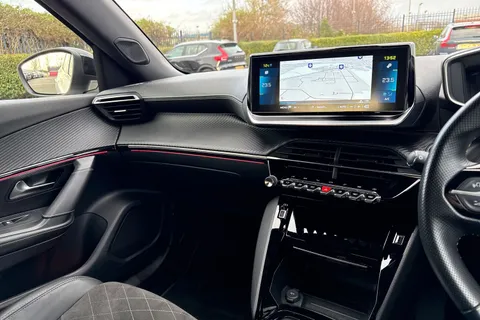 CE22LDU PEUGEOT e-2008 50kWh GT Premium Auto 5dr Thumbnail #44