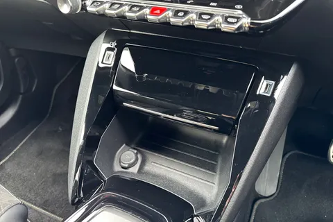 CE22LDU PEUGEOT e-2008 50kWh GT Premium Auto 5dr Thumbnail #57
