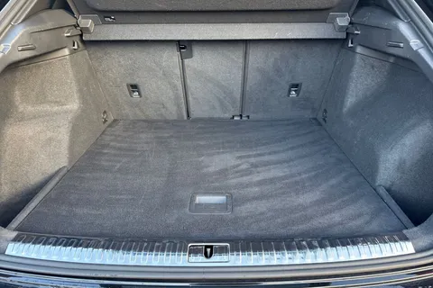 BV22SWF Audi Q3 S line 40 TFSI quattro 190 PS S tronic Thumbnail #7