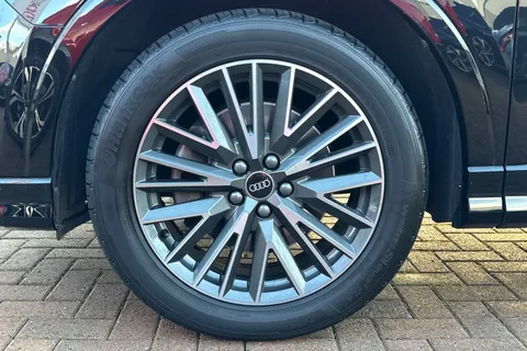 BV22SWF Audi Q3 S line 40 TFSI quattro 190 PS S tronic Thumbnail #12