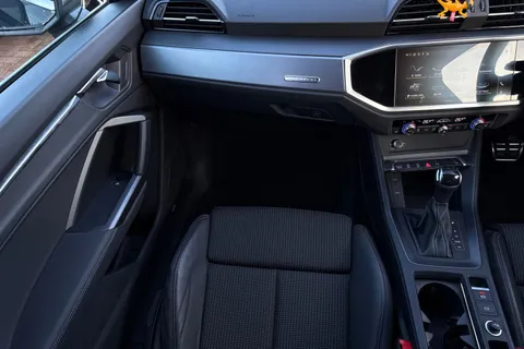 BV22SWF Audi Q3 S line 40 TFSI quattro 190 PS S tronic Thumbnail #20