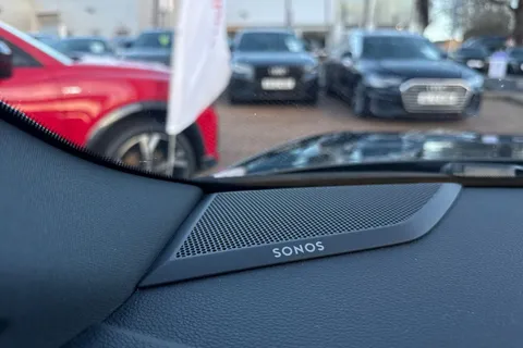 BV22SWF Audi Q3 S line 40 TFSI quattro 190 PS S tronic Thumbnail #33