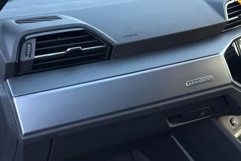 BV22SWF Audi Q3 S line 40 TFSI quattro 190 PS S tronic Thumbnail #34