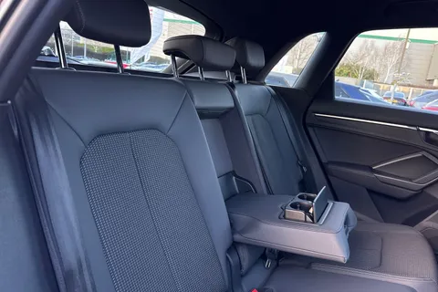 BV22SWF Audi Q3 S line 40 TFSI quattro 190 PS S tronic Thumbnail #41