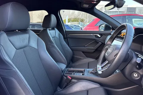 BV22SWF Audi Q3 S line 40 TFSI quattro 190 PS S tronic Thumbnail #45