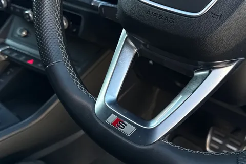 BV22SWF Audi Q3 S line 40 TFSI quattro 190 PS S tronic Thumbnail #47