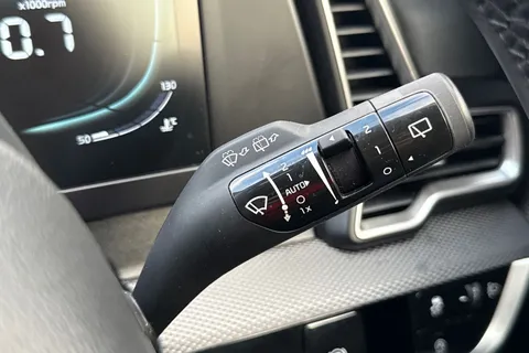 NY73GCX Kia Sportage 1.6 T-GDi 2 Euro 6 (s/s) 5dr Thumbnail #38