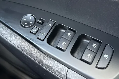 NY73GCX Kia Sportage 1.6 T-GDi 2 Euro 6 (s/s) 5dr Thumbnail #42