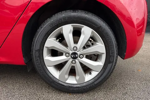 ML70WZO Kia Rio 1.0 T-GDi MHEV 3 Euro 6 (s/s) 5dr Thumbnail #14