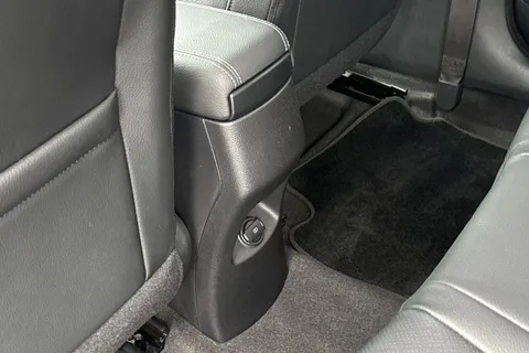 ML70WZO Kia Rio 1.0 T-GDi MHEV 3 Euro 6 (s/s) 5dr Thumbnail #37