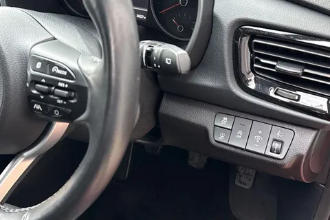 ML70WZO Kia Rio 1.0 T-GDi MHEV 3 Euro 6 (s/s) 5dr Thumbnail #43