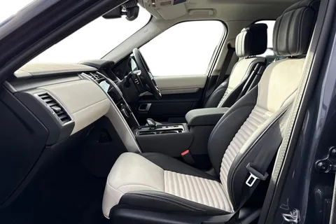 KT74HHP Land Rover Discovery 3.0 D350 Dynamic HSE 5dr Thumbnail #4