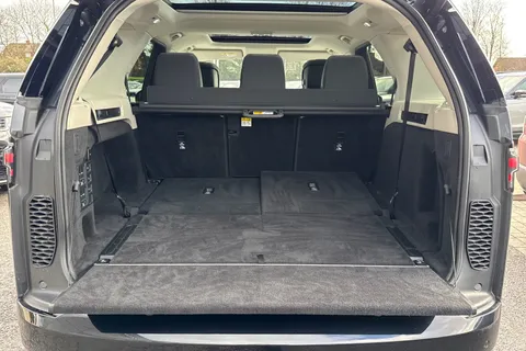 KT74HHP Land Rover Discovery 3.0 D350 Dynamic HSE 5dr Thumbnail #11