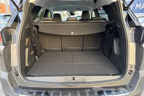 FV72VEX PEUGEOT 5008 1.2 PureTech Allure Premium + Euro 6 (s/s) 5dr Thumbnail #7