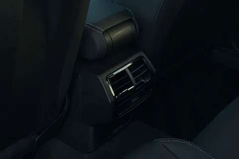 BL25DLJ Audi Q3 Black Edition 35 TFSI 150 PS S tronic Thumbnail #29