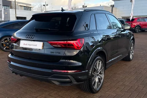 BL25DLJ Audi Q3 Black Edition 35 TFSI 150 PS S tronic Thumbnail #58