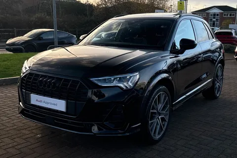 BL25DLJ Audi Q3 Black Edition 35 TFSI 150 PS S tronic Thumbnail #60
