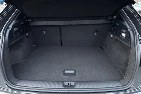 KT25ZDK Audi Q2 Black Edition 35 TFSI 150 PS S tronic Thumbnail #7