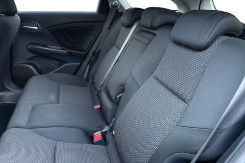 ML67EWG Honda Civic 1.8 i-VTEC Sport Nav 5dr Auto Thumbnail #18