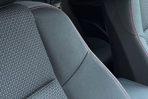 ML67EWG Honda Civic 1.8 i-VTEC Sport Nav 5dr Auto Thumbnail #32