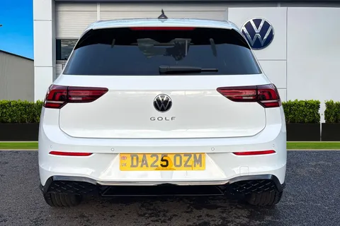 DA25OZM Volkswagen Golf 2.0 TDI 150 R-Line 5dr DSG **WINTER PACK** Thumbnail #5