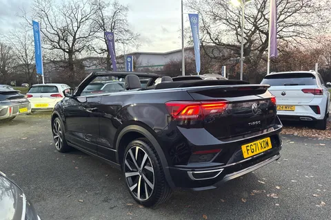 FG71XDW Volkswagen T-Roc 1.5 TSI R-Line 2dr DSG | Heated Seats | Beats Audio Pack | Heated Seats Thumbnail #39