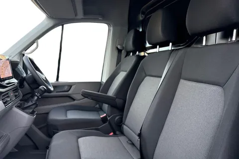 BT75ENM Volkswagen Crafter 2.0 TDI 140PS Commerce High Roof Van Thumbnail #10