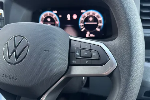 BT75ENM Volkswagen Crafter 2.0 TDI 140PS Commerce High Roof Van Thumbnail #44