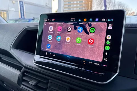 BT75ENM Volkswagen Crafter 2.0 TDI 140PS Commerce High Roof Van Thumbnail #46