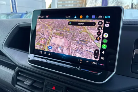 BT75ENM Volkswagen Crafter 2.0 TDI 140PS Commerce High Roof Van Thumbnail #47