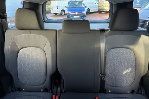 BJ25ZXR Volkswagen ID. Buzz 210kW Life Pro 79kWh 5dr Auto Thumbnail #13