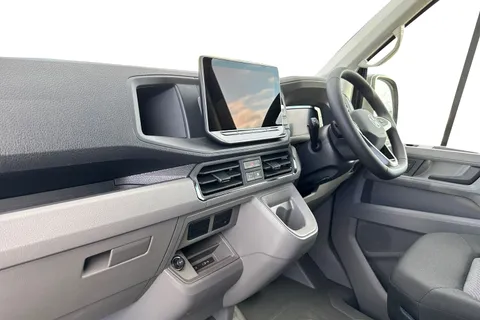 DF75WYM Volkswagen Crafter CR35 Commerce Plus MWB 177 PS FWD DSG - MY25/Camera/Step/LED's Thumbnail #14