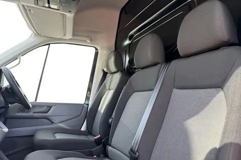 DF75WYM Volkswagen Crafter CR35 Commerce Plus MWB 177 PS FWD DSG - MY25/Camera/Step/LED's Thumbnail #15