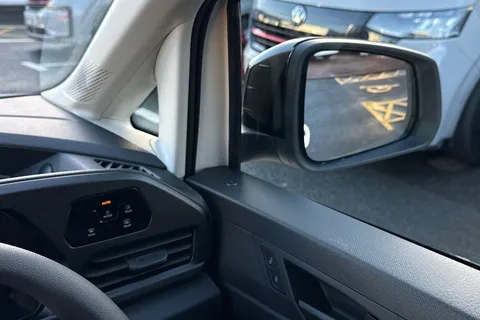 BT75ENX Volkswagen Caddy 2.0 TDI 102PS Commerce Van [Business/Tech Pack] Thumbnail #17