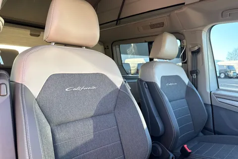 23 of 62 for Volkswagen California Ocean T7 SWB 150PS 2.0 TDi DSG - 19' Alloys/Advanced Parking