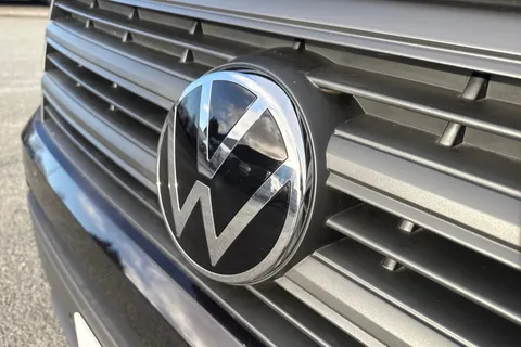 DF75WYM Volkswagen Crafter CR35 Commerce Plus MWB 177 PS FWD DSG - MY25/Camera/Step/LED's Thumbnail #28