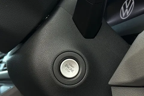 DF75WYM Volkswagen Crafter CR35 Commerce Plus MWB 177 PS FWD DSG - MY25/Camera/Step/LED's Thumbnail #31