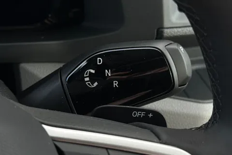 DF75WYM Volkswagen Crafter CR35 Commerce Plus MWB 177 PS FWD DSG - MY25/Camera/Step/LED's Thumbnail #39