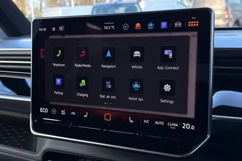 BJ25ZXR Volkswagen ID. Buzz 210kW Life Pro 79kWh 5dr Auto Thumbnail #54